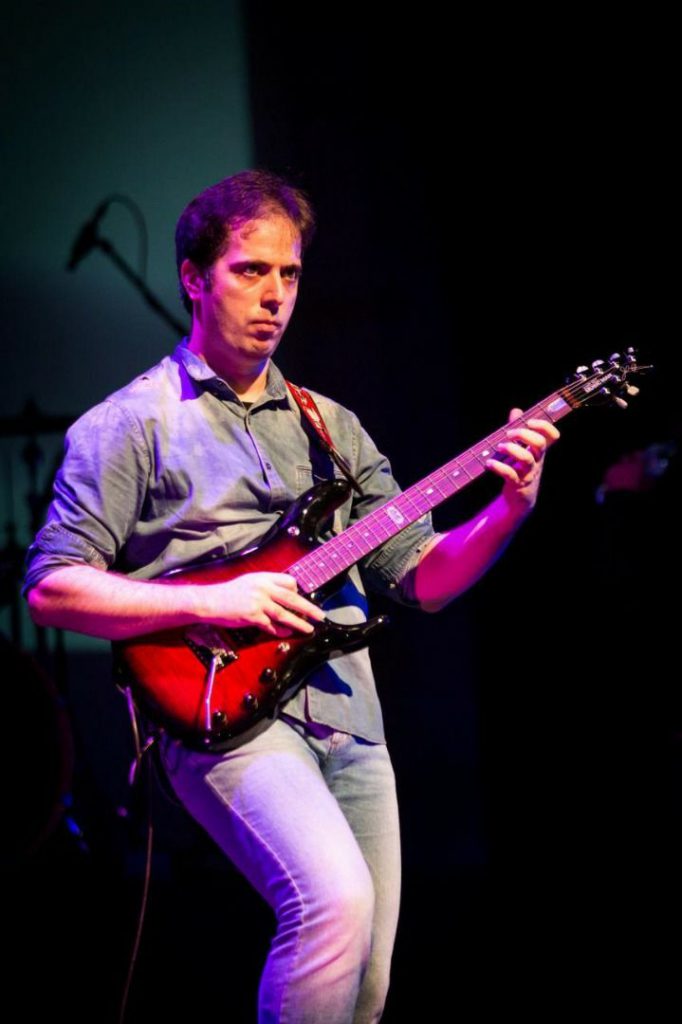 Live in Tehran With Gereh Band - Circa 2017
